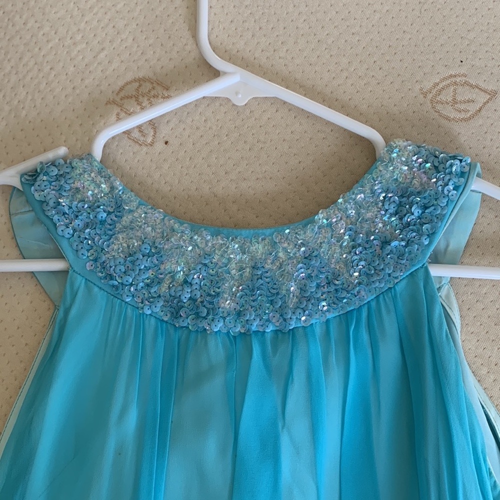 Flowy vintage turquoise girl’s formal dress